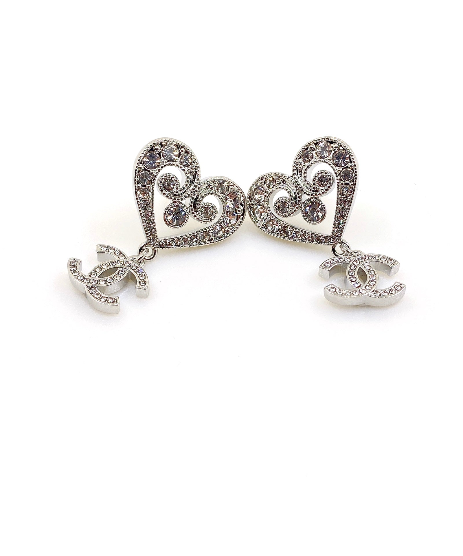 18K  Chanel Heart Diamond Earrings