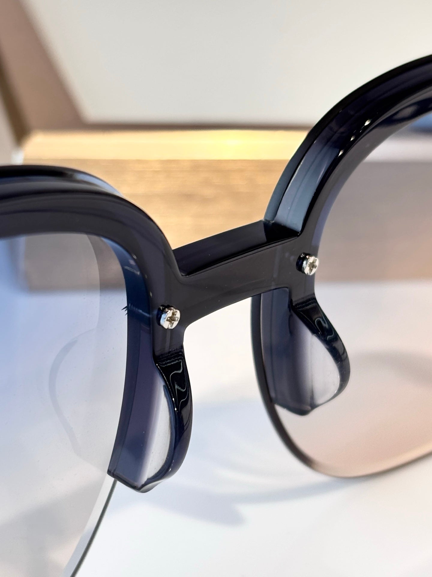 GUCCI Sunglasses-GG1404